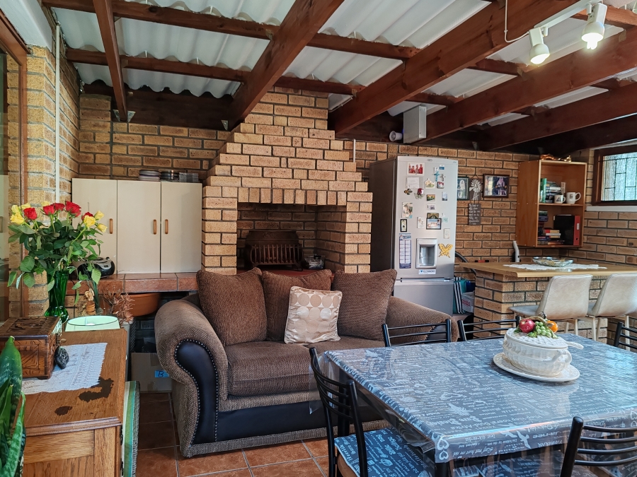 3 Bedroom Property for Sale in Kleinmond Western Cape